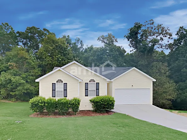4428 Red Eagle Ct, Douglasville, GA 30135