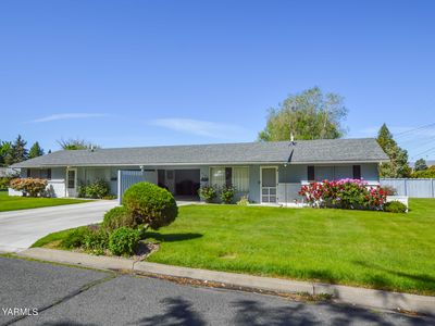 816 S 36th Ave, Yakima, WA, 98902