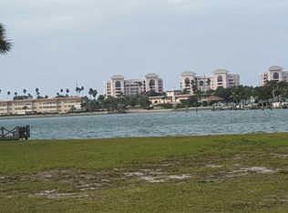 61st Ave S, Saint Petersburg, FL 33715