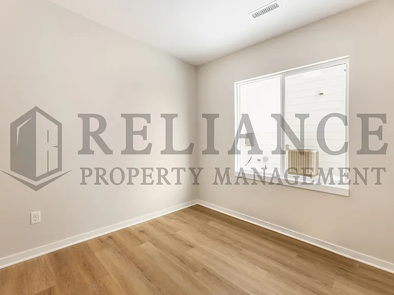 12438 Blanford St — Photo 19