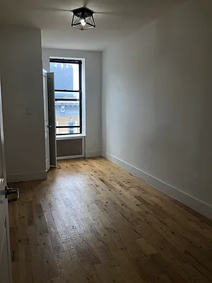 Rented by Compass | media 26