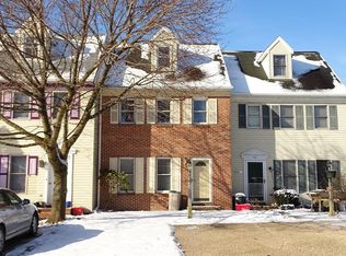 22 Pheasant Ln, Lititz, PA 17543
