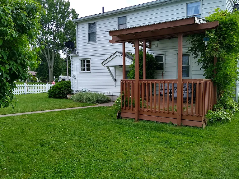 501 Wilbor Ave — Photo 3