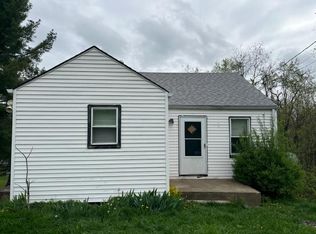 2248 Eldersville Rd, Follansbee, WV 26037