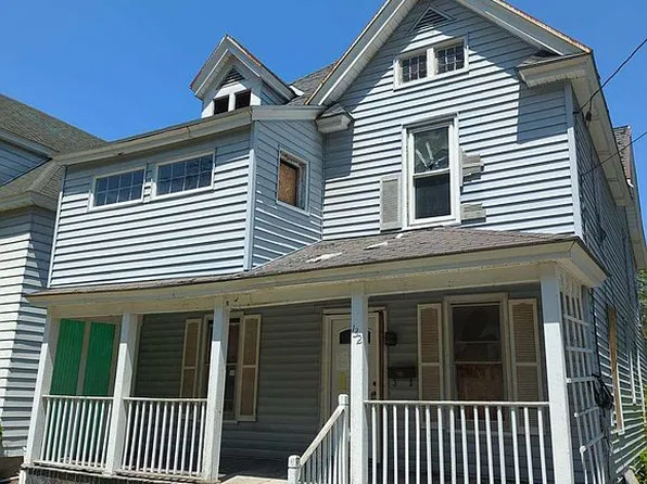 132 West St, Gloversville, NY 12078