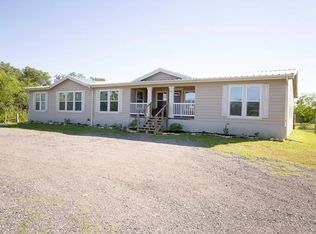 375 McDonald Ln W, Cedar Creek, TX 78612