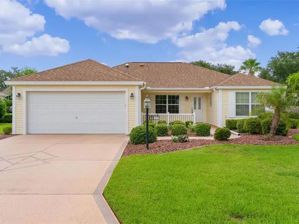 649 Ravenel Ct, The Villages, FL 32162