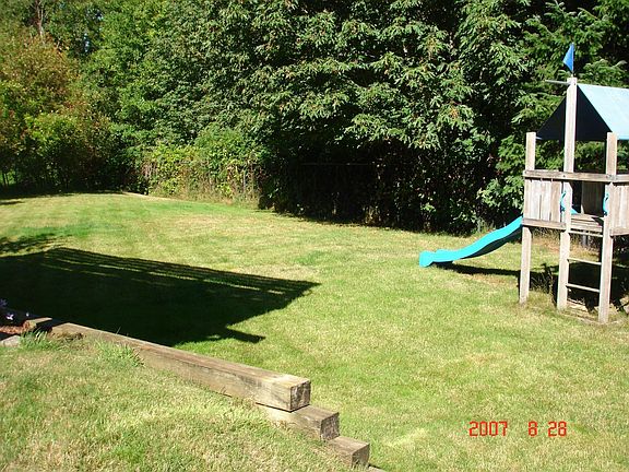 3rd image of 1834 211th Pl NE