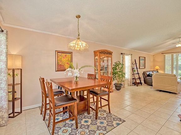 5th image of 1213 Royal Saint George Dr