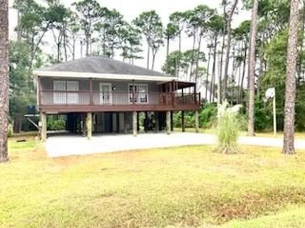 1415 Ohara Ln, Dauphin Island, AL 36528
