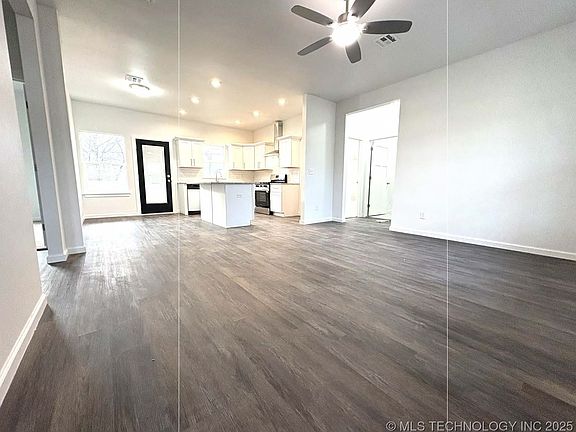3rd image of 1332 N Irvington Ave