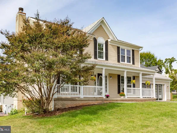 8 Little Brook Cir, Fredericksburg, VA 22405