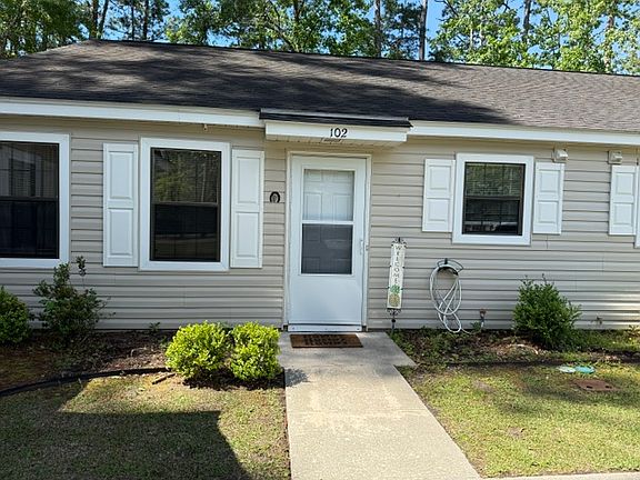 2nd image of 6737 Blue Heron Blvd APT 102