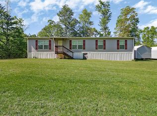 2055 Bell Rd, Crossville, TN 38571