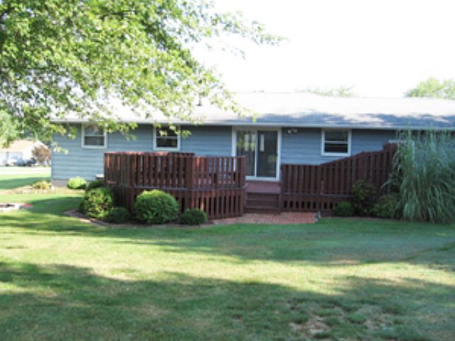 2nd image of 978 Donnawood Dr