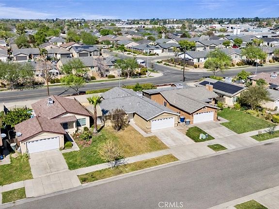 5th image of 557 Monique St