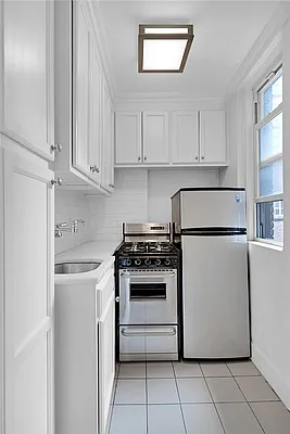 Sold by Engel & Völkers New York City | media 3