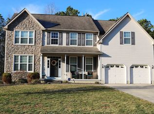 45 Beaver Dam Dr, Sicklerville, NJ 08081
