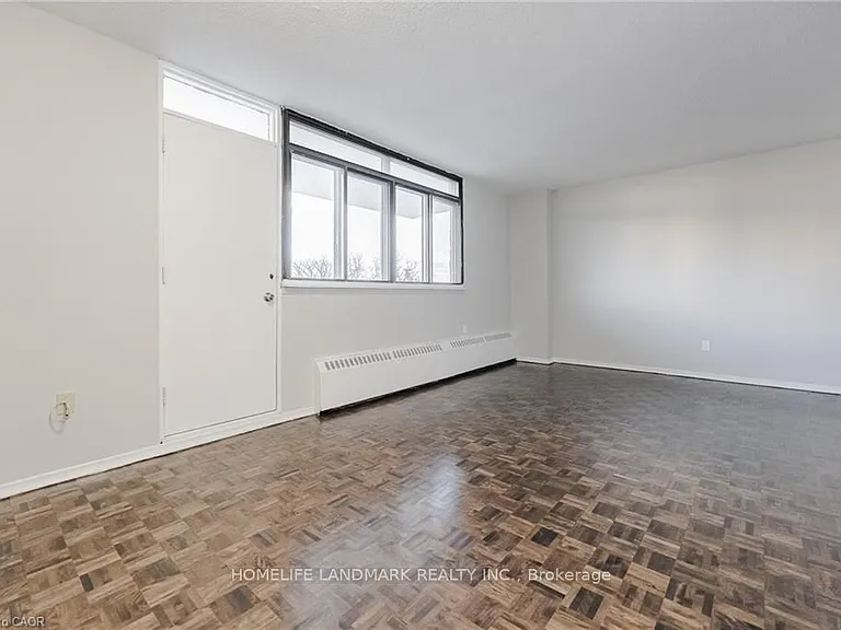 770 Hager Ave #401 — Photo 6