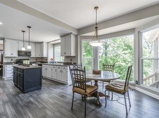 827 Twilight Dr, Crescent Springs, KY 41017