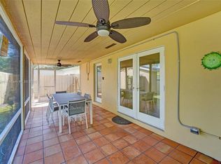 2719 SW 46th St #2, Fort Lauderdale, FL 33312