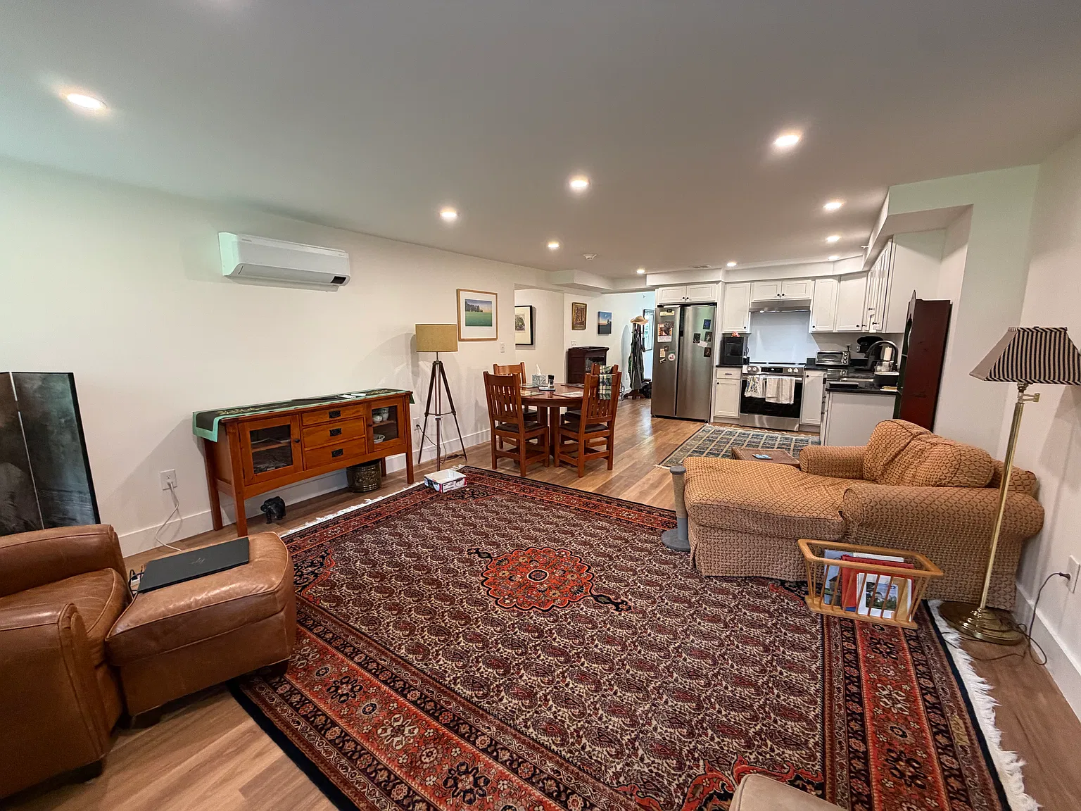 4 bed, 1400 sqft, $3,750 — Photo 3
