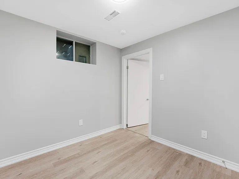 151 Dauphin Ave #2 — Photo 11