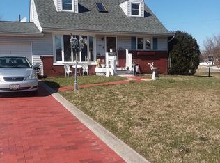 608 Elizabeth Rd, Glen Burnie, MD 21061