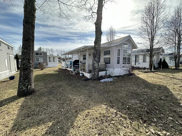 23 College Drive #412, Wells, ME 04090