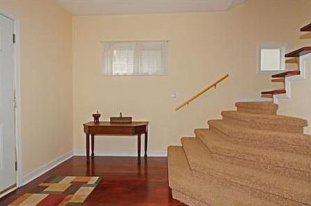 2nd image of 1015 Hervey St