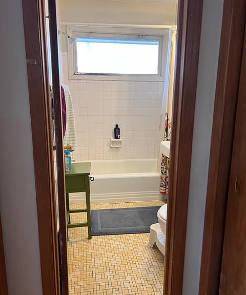 1015 W 26th St #203 — Photo 2