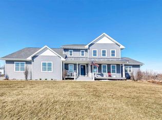 2630 Williams Grant Dr, De Pere, WI 54115