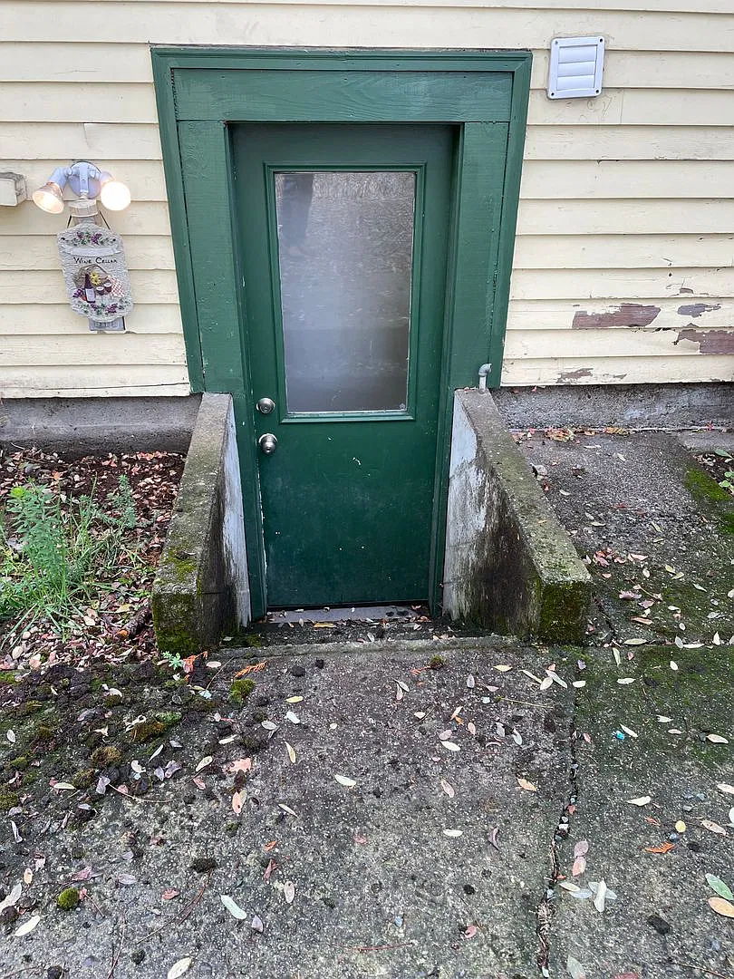 5411colbyave — Photo 3