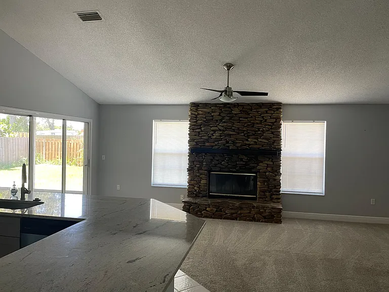4782 Hamlets Grove Dr — Photo 5