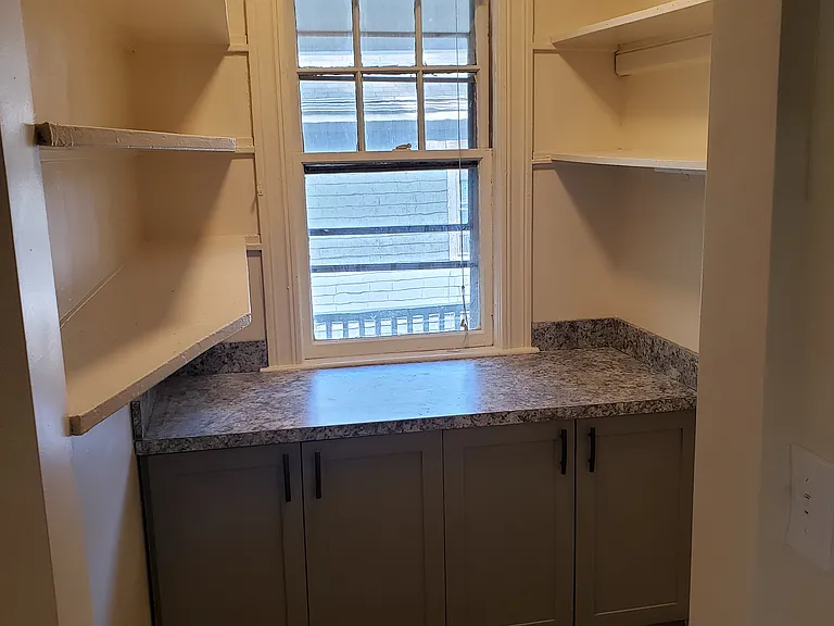 177 Lakeview Ave #2 — Photo 4