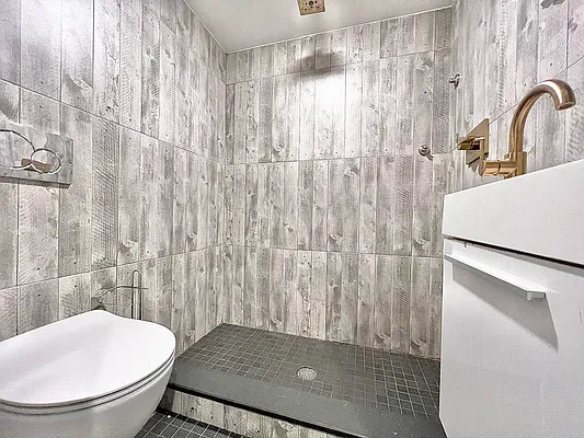 Rented by Doorway NYC, LLC | media 18