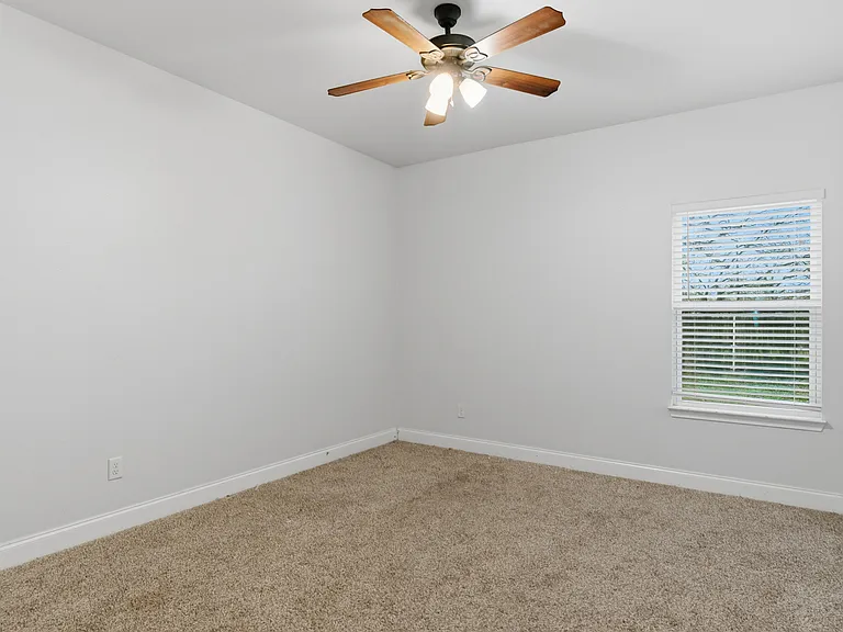 4805 Pickett — Photo 17