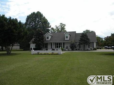 3rd image of 401 Stonetree Dr