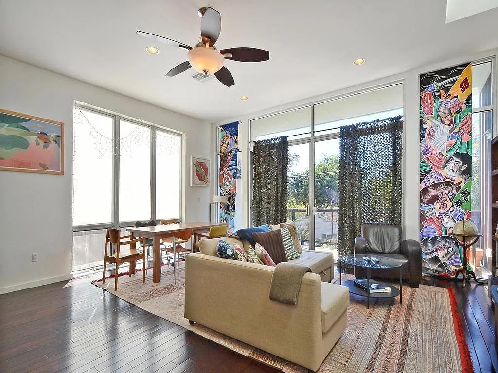 1 bed, 1.0 bath, 1150 sqft, $2,450 — Photo 1