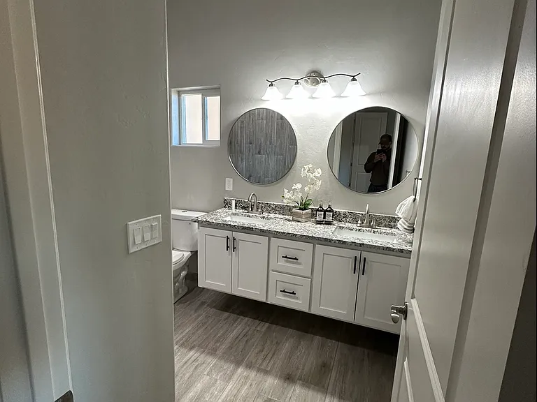 1846 Burns Ct — Photo 7