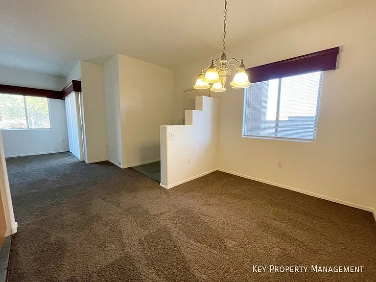 2110 N Los Feliz St #1074 — Photo 18