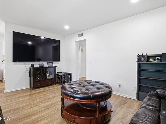4th image of 1485 Sequoia Ave