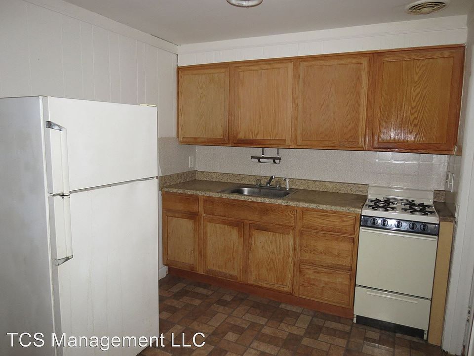 1st image of 1902 Solly Ave APT 8