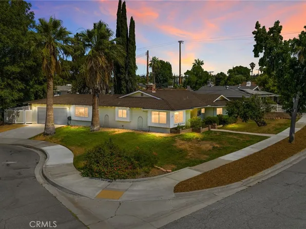 527 Nottingham Dr, Redlands, CA 92373