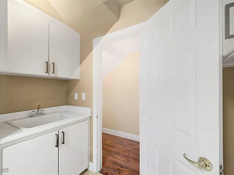 229 N Buteo Woods Ln — Photo 42