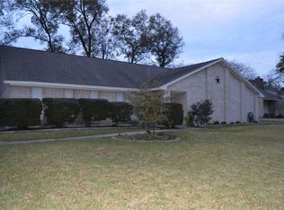 406 Post Oak Dr, Baytown, TX 77520