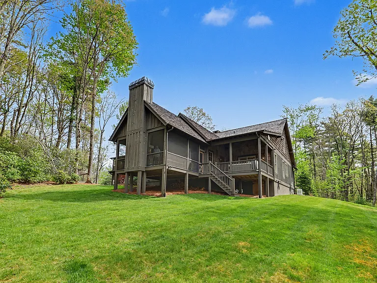 545 Cross Creek Trl — Photo 76