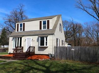 3427 Liverpool Rd, Lake Station, IN 46405