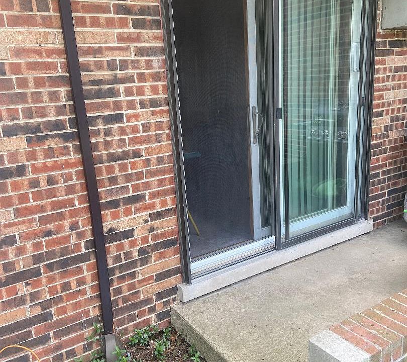 2nd image of 2423 Ogden Ave APT 6