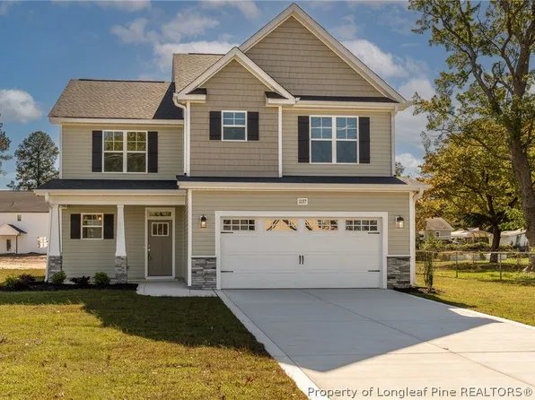 237 Kenwood Dr, Fayetteville, NC 28311